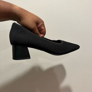 Vivaia Square-Toe Chunky Heels Melody Pro EU 37 US 6.5